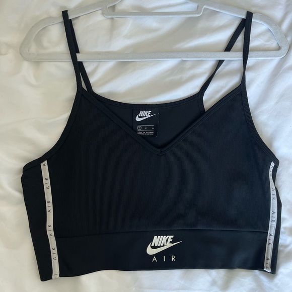 NIKE AIR CROPPED LOGI TANK TOP - URBAN OUTFITTERS - Picture 1 of 4